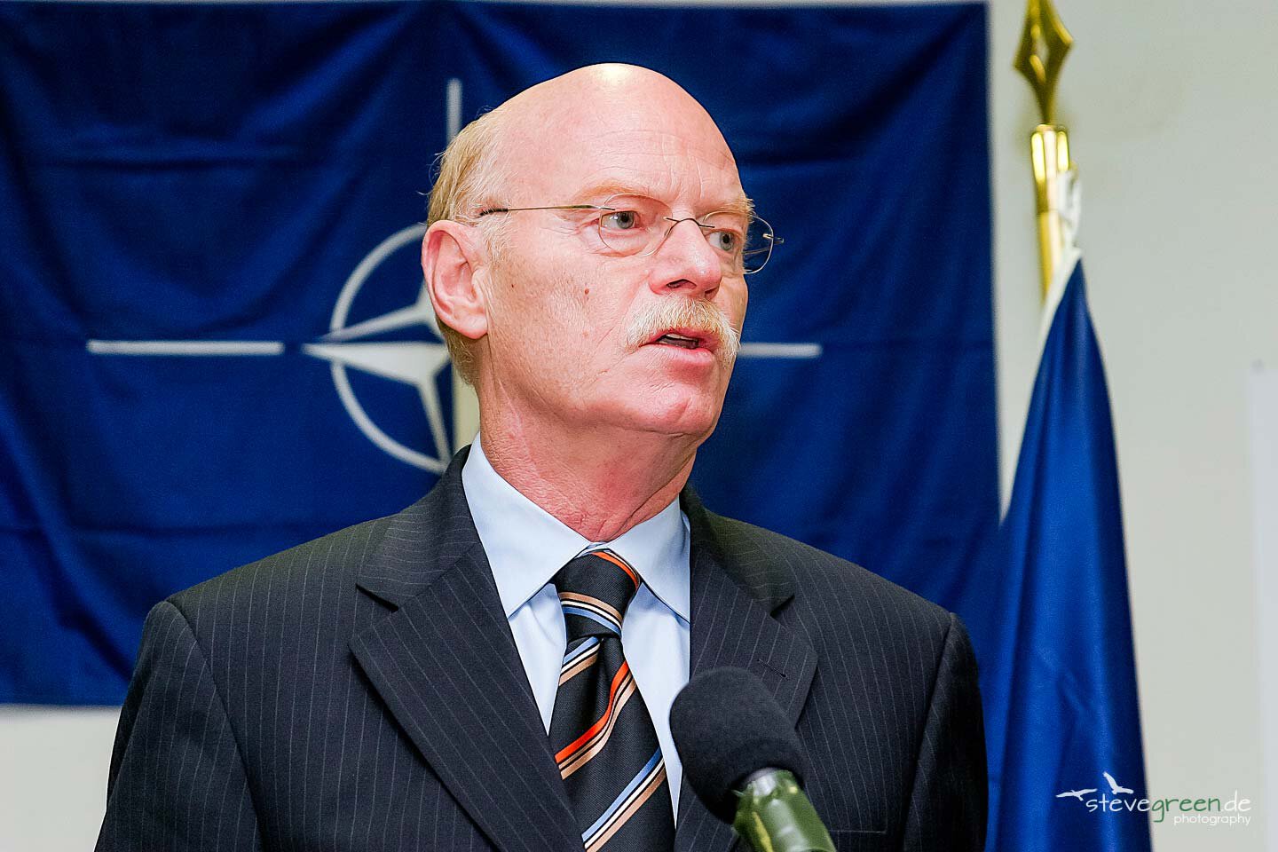 KFOR Einsatz - Verteidigungsminister Peter Struck